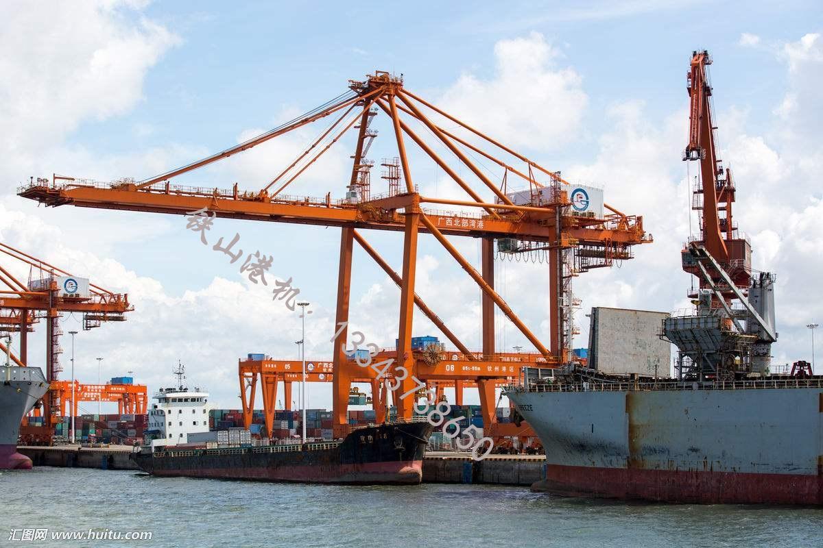 湖南常德岸橋廠家岸橋適應(yīng)性廣，操作方便