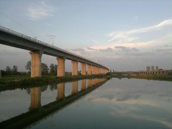 成渝鐵路采用松夏<a href='http://m.zj17tou.cn/' target='_blank'><u>空氣彈簧</u></a>